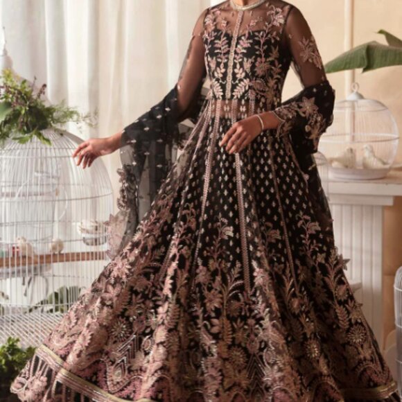 Afrozeh “Kaya” – Brand New Stitched Suit (Size XS) - Picture 6 of 6